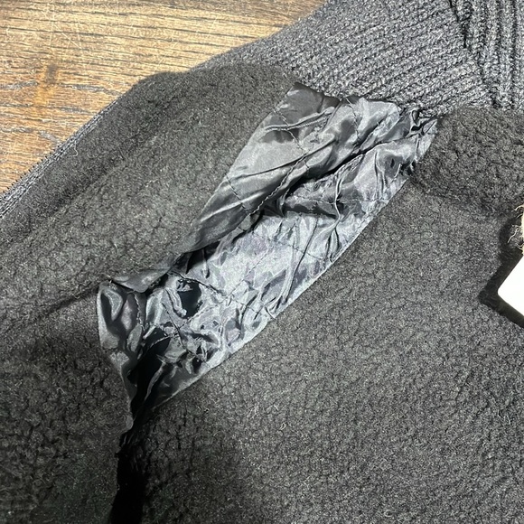 Brand new with tags Schott heavy lined zip up sweater jacket. - Picture 6 of 6